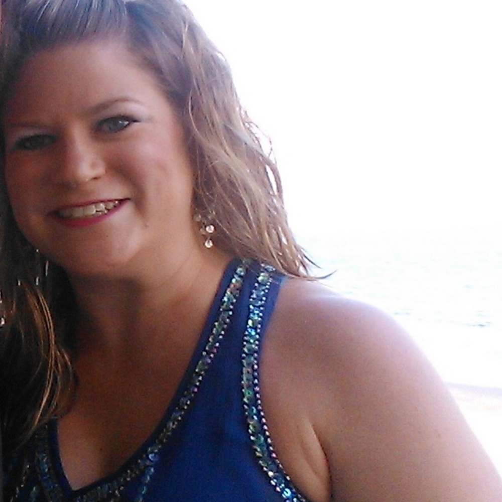 Meet your Posher, Holly